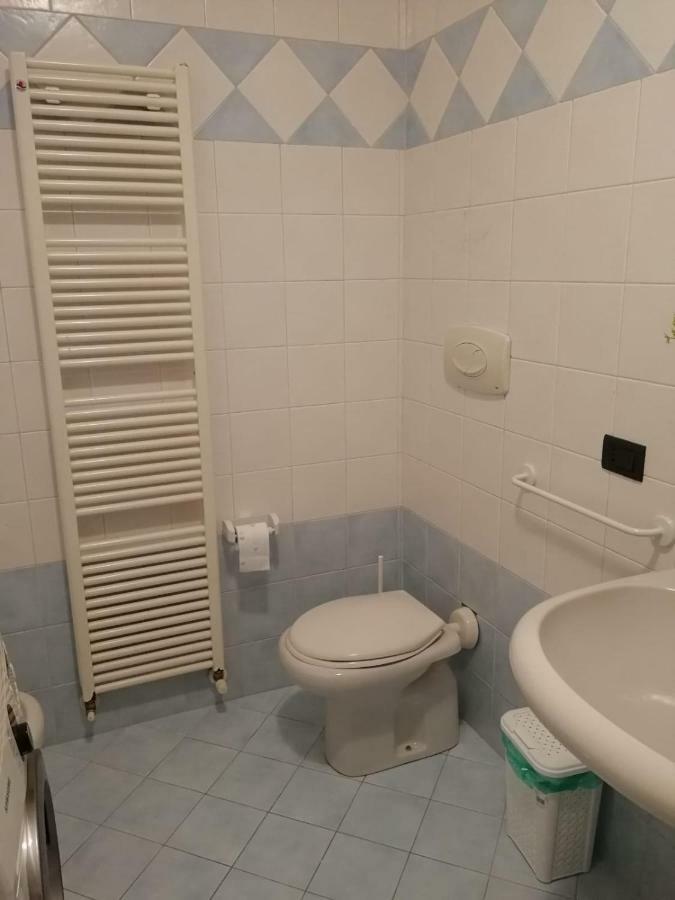Home Sweet Home Кастельнуово-дель-Гарда Екстер'єр фото